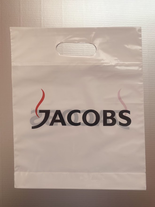 Műanyag Reklámszatyor Cégeknek Egyedi Felirattal - Tökéletes marketingeszköz a márkaépítéshez